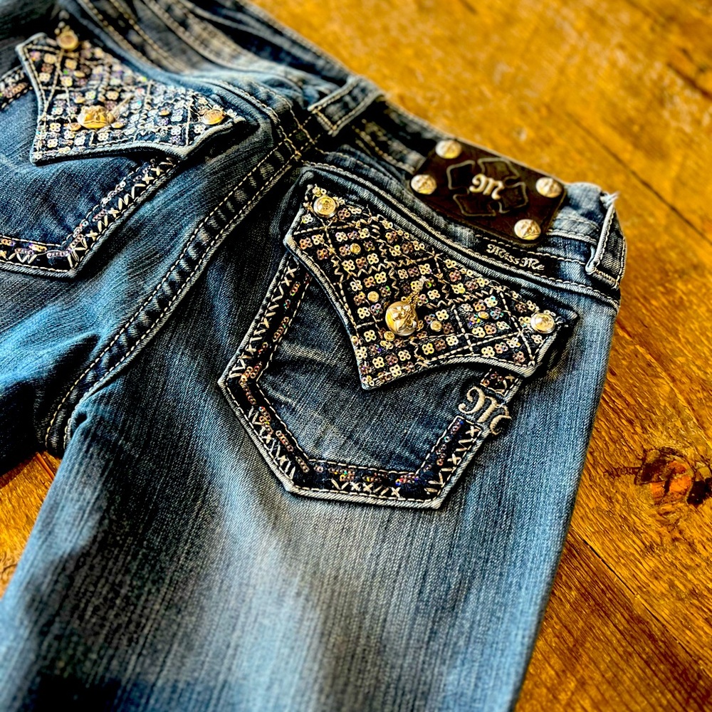 Miss Me Jeans 
Size 27